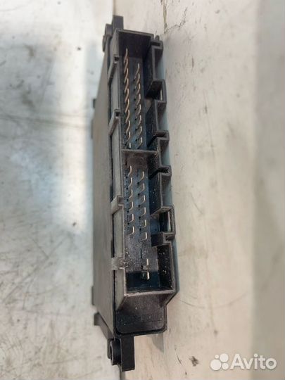 Блок управления парктроником Mercedes E320Cdi W211