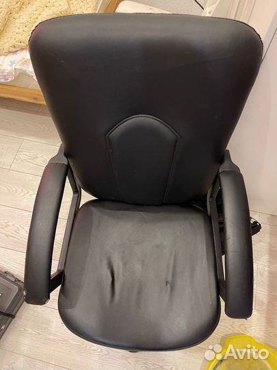 Компьютерное кресло офисное кожаное