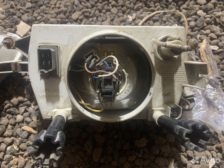 Передние фары ваз 2114