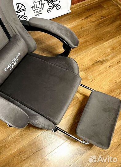 Тканевое компьютерное кресло