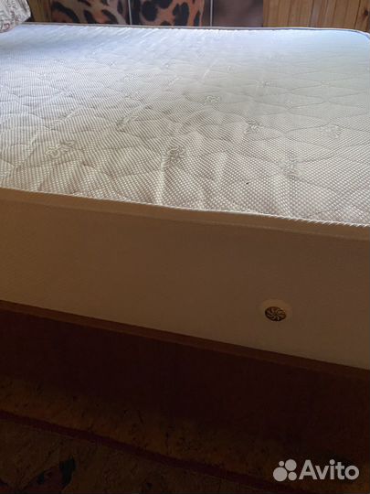 Матрас 160х190 бу