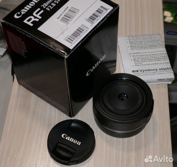 Canon RF 28mm f/2.8 STM