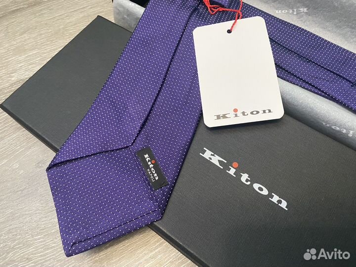 Галстук Kiton