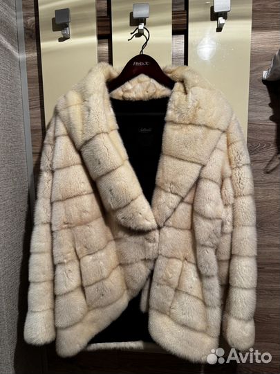 Шуба норковая белая Jolleciti 42 (S)