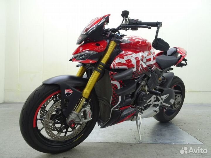 Ducati Streetfighter V4 S