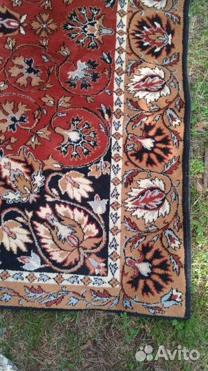 Ковер шерстяной