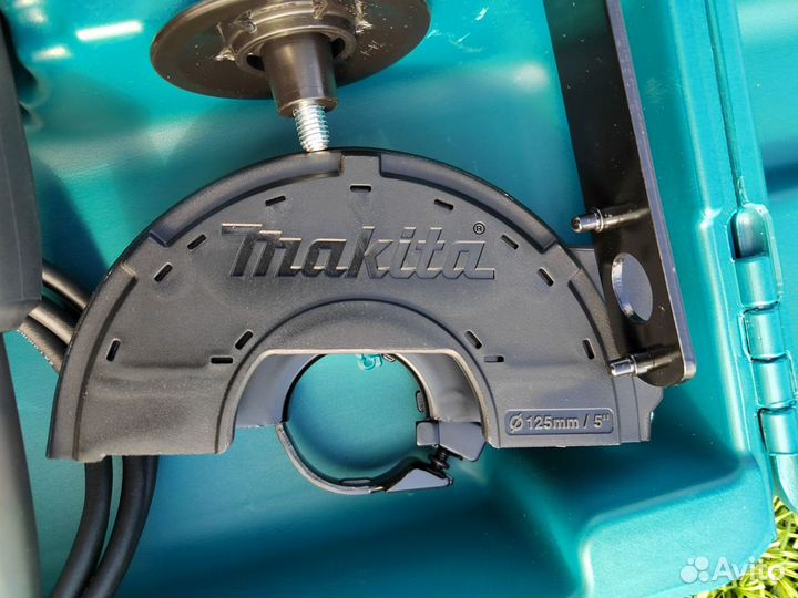 Ушм болгарка makita ga 5030RK новая оригинал