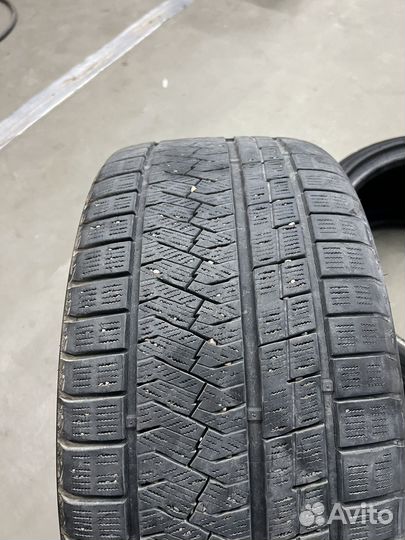 Triangle Snowlink TWT02 255/35 R19 96V