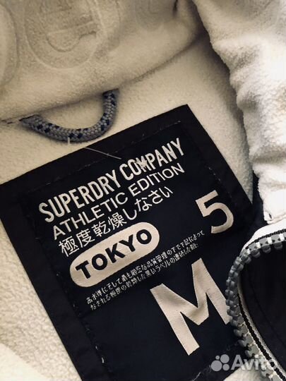 SuperDry куртка M/46