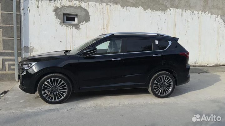 Jetour X70 1.5 AMT, 2024, 9 000 км