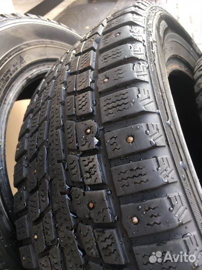 Dunlop SP Winter Ice 01 185/65 R15 88T