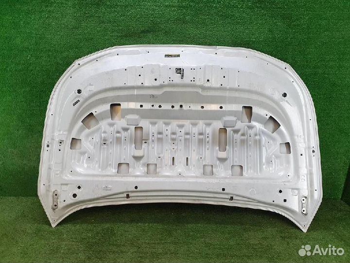 Капот Toyota RAV4