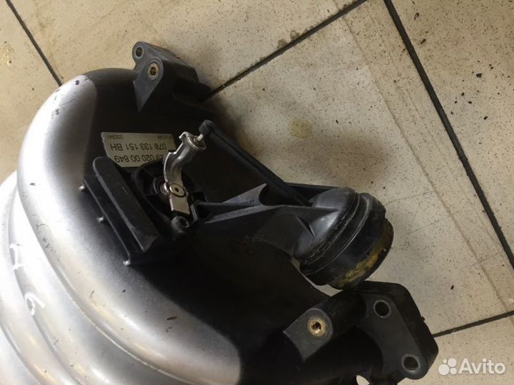 Коллектор впускной Audi A6 C5 ARJ