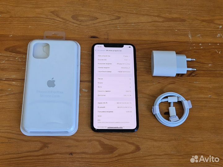 iPhone 11 Pro Max, 256 ГБ