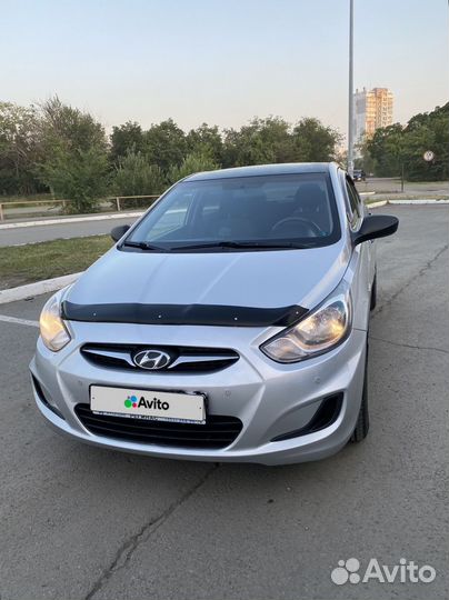 Hyundai Solaris 1.4 AT, 2011, 119 000 км