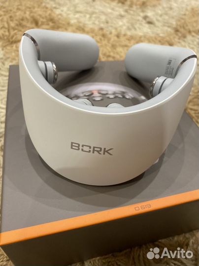 Массажёр для шеи bork D619