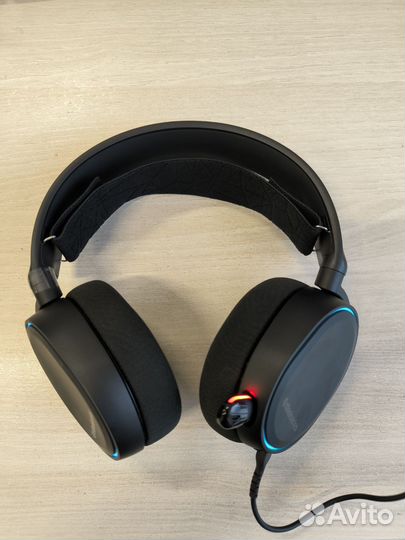 Игровые наушники steelseries arctis 5