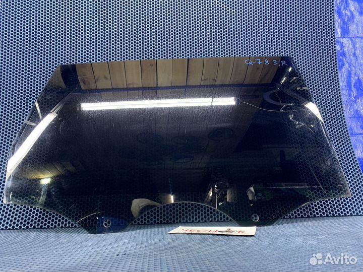 Стекло двери заднее правое ку7 audi Q7