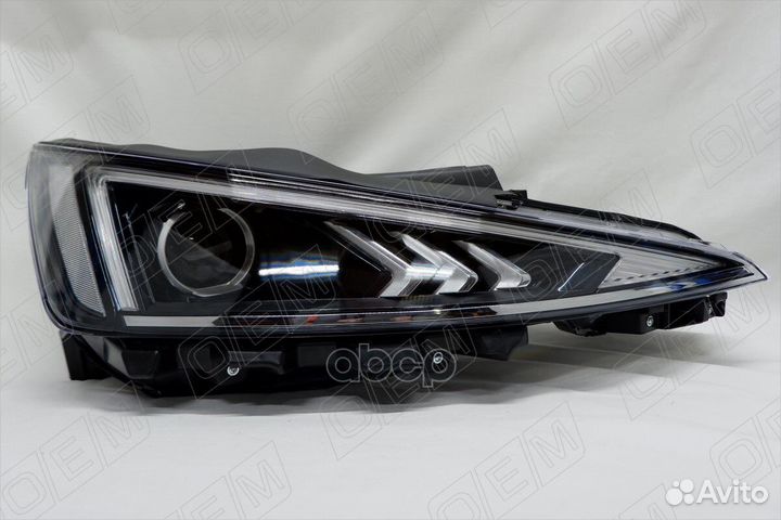 Фара правая Hyundai Elantra 6 AD 2018-2020