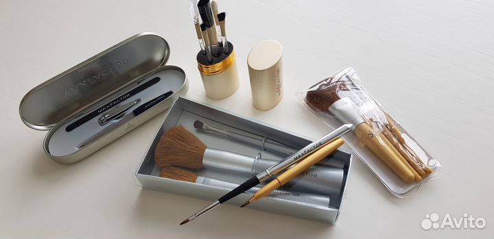 Кисти для макияжа маникюрный Max Factor новые