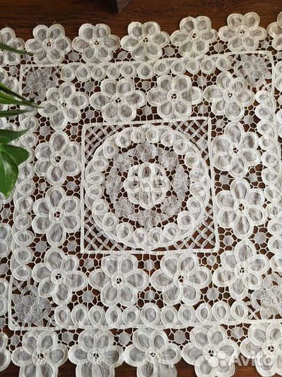 Скатерть и 4 салфетки (комплект)