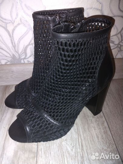 Туфли женские