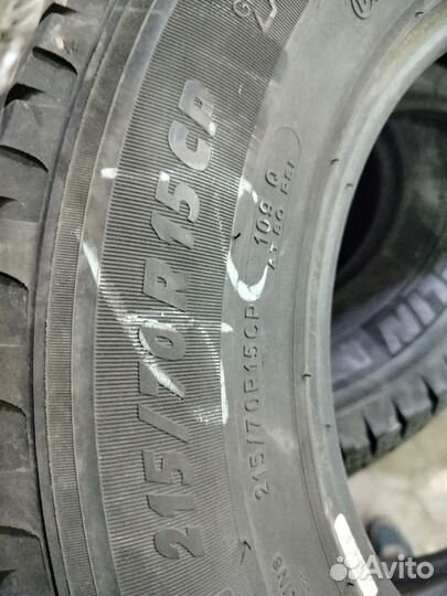 Michelin Agilis Camping 215/70 R15 109Q