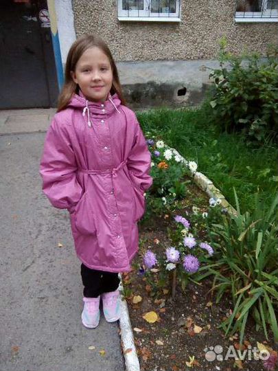 Плащ для девочки