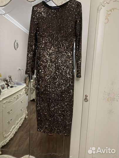 Вечернее платье миди