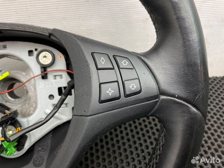 Руль Bmw X5 E70 N52B30AF 2007
