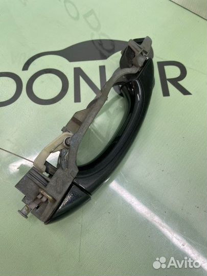 Ручка двери внешняя задняя левая Volkswagen