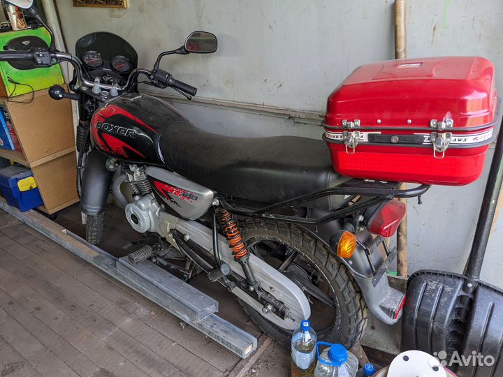 Мотоцикл Bajaj boxer 150