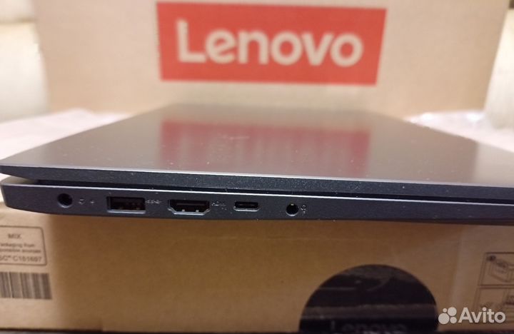 Ноутбук Lenovo v15 g4