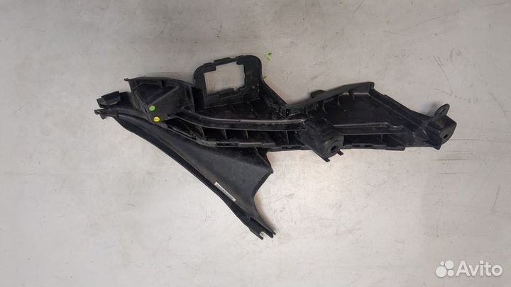 Кронштейн бампера Porsche Taycan 2019 –, 2020