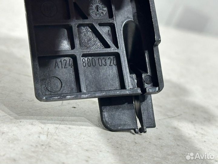 Ручка открывания капота Mercedes A1248800320