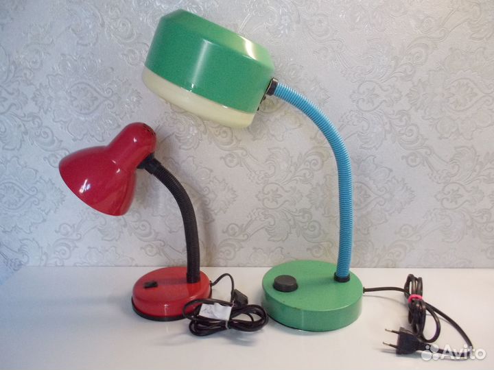 Лампа настольная