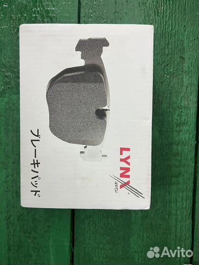 Передние тормозные колодки на RAV4