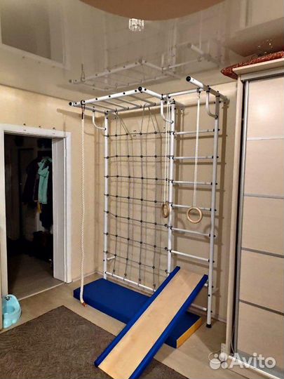 Шведская стенка/спортивный комплекс