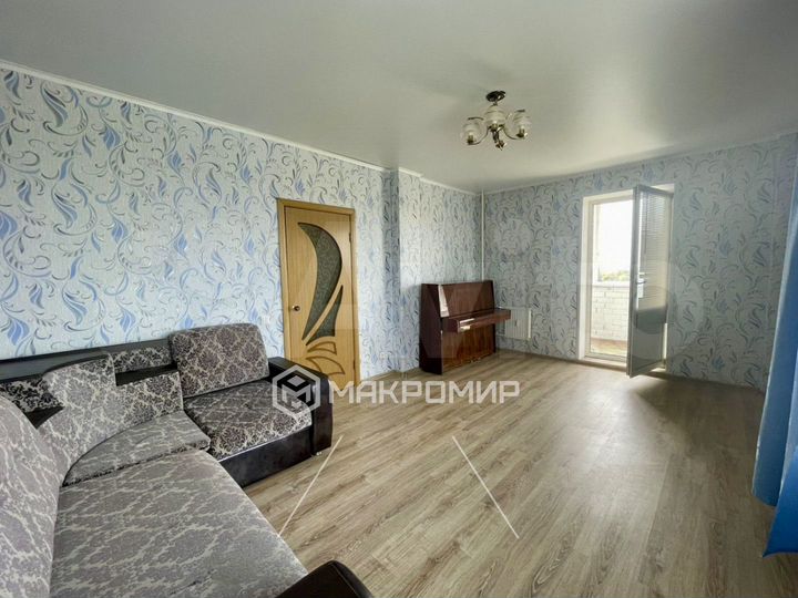 3-к. квартира, 81,3 м², 11/16 эт.