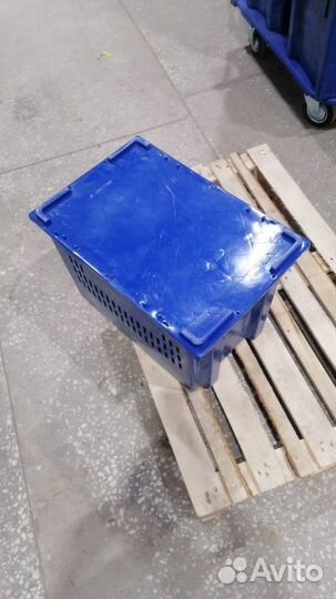 Пластиковая тара ящики с крышкой