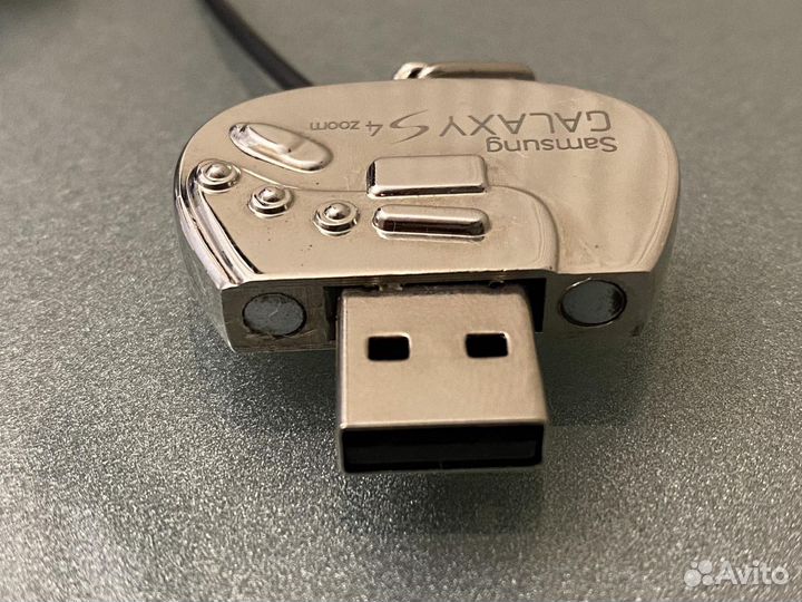 Флэшка 4 GB. Новая