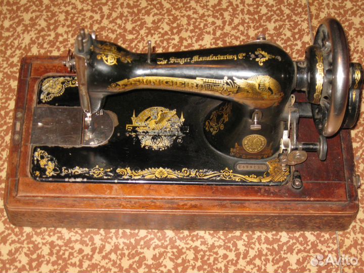 Швейная машинка 