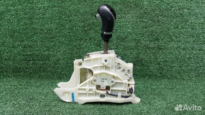 Селектор АКПП Hyundai Genesis