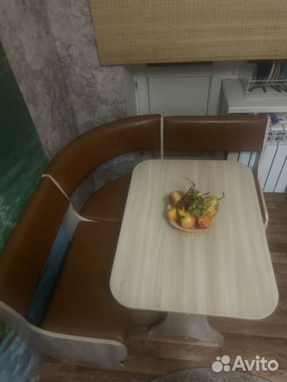 Продам куханый уголок