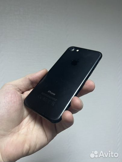 iPhone 7, 128 ГБ