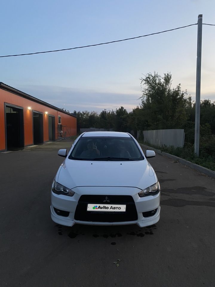 Mitsubishi Lancer: фото владельца