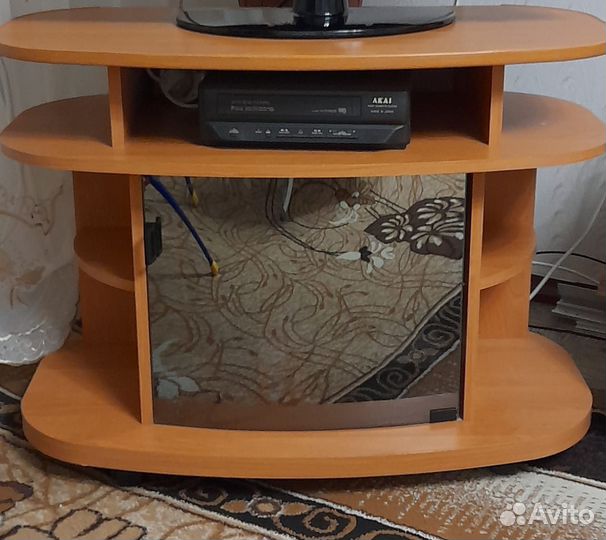 Тумба под телевизор