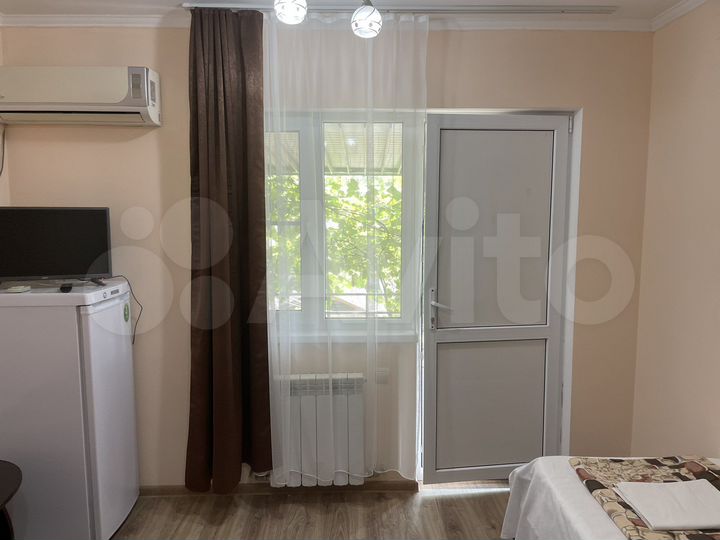 Комната 15 м² в 1-к., 2/2 эт.