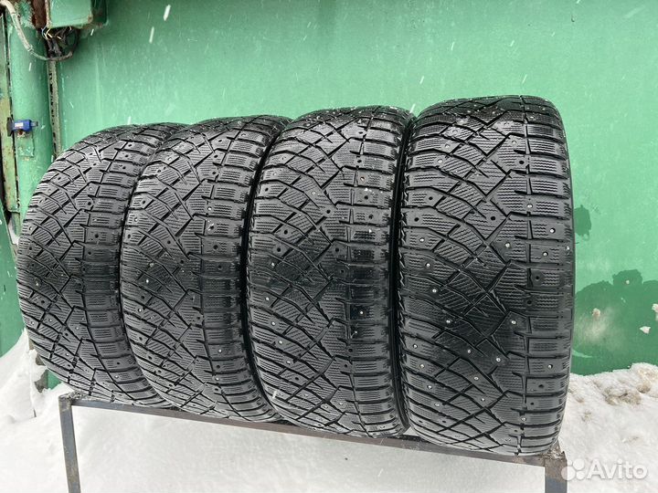 Nitto Therma Spike (NTSPK-B02) 225/50 R17 94T