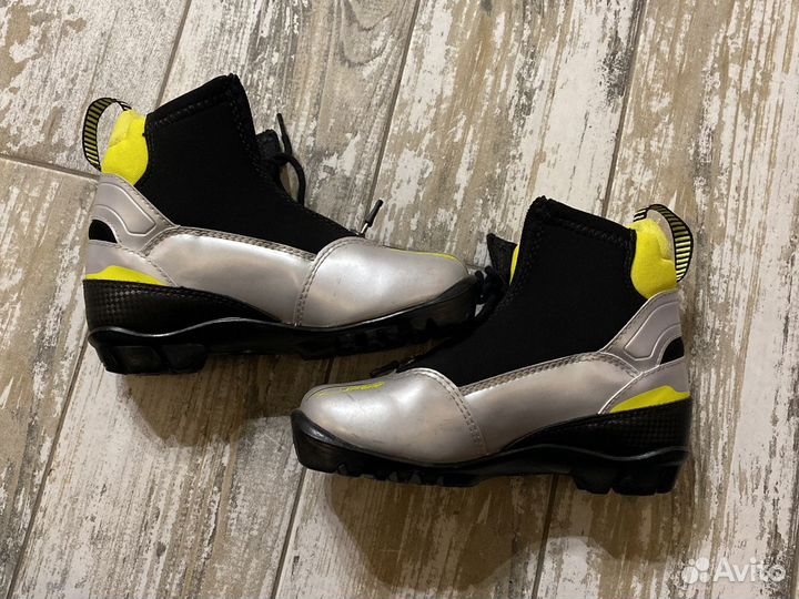 Лыжные ботинки fischer